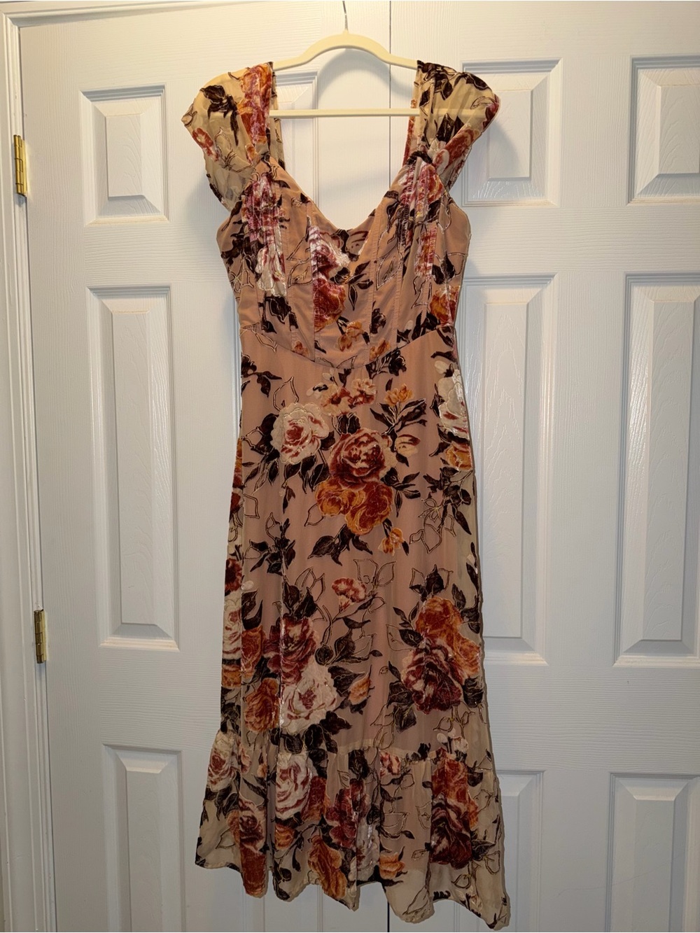 Lulu’s Composed Beauty Blush Pink Burnout Velvet Floral Midi Dress ($78.00) - Picture 2 of 7